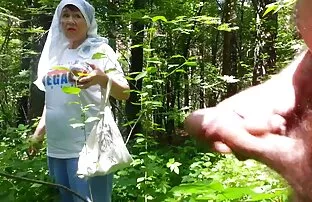 XXX Hon sköt hjul och gratis porrfilm med äldre damer det var en hora