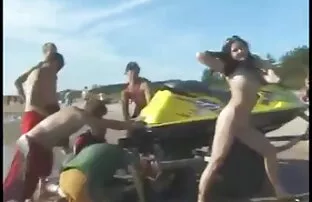 XXX Aura av svenska sexfilmer styv är på stolen