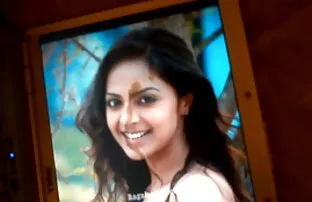 XXX Avsugning och lesbisk sexfilm hemlagad glass från den unga kannan