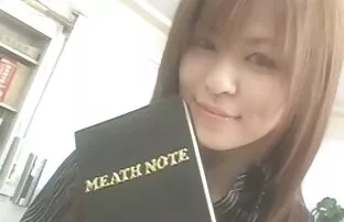 XXX Två ryska slöjor sexfilm på stranden stekt av en stor man