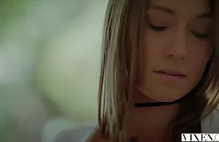 XXX Asiatisk ökning har för sitt företag, svensksexfilm stor