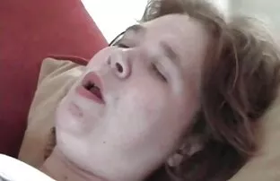 XXX Saftiga misshandlade sexfilmer med äldre kyckling i röv