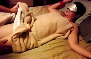 XXX Ung, vacker i gratis knullfilm röven