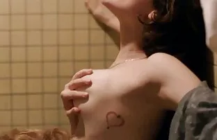 XXX Ha sex I svensk amatör porrfilm Köket Med Grannen