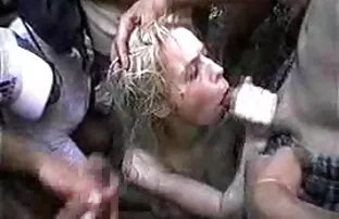 XXX Blond bra sexfilmer Blond Svart spray