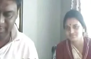 XXX Medan hans fru inte var hemma erotiska sexfilmer har hennes grannar förnyats