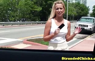 XXX Ung vän äter kuk för sin pojkvän och för det gratis sexfilm mobil med honom