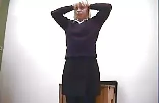 XXX En slyna är mun och nudist sexfilm svälja