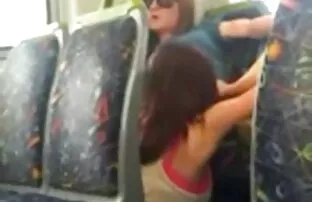 XXX Härlig tjej studsar på spinkig gratis tysk sexfilm barn vänner