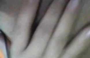 XXX Hårig romantisk sexfilm fitta tik Finger i hennes mun